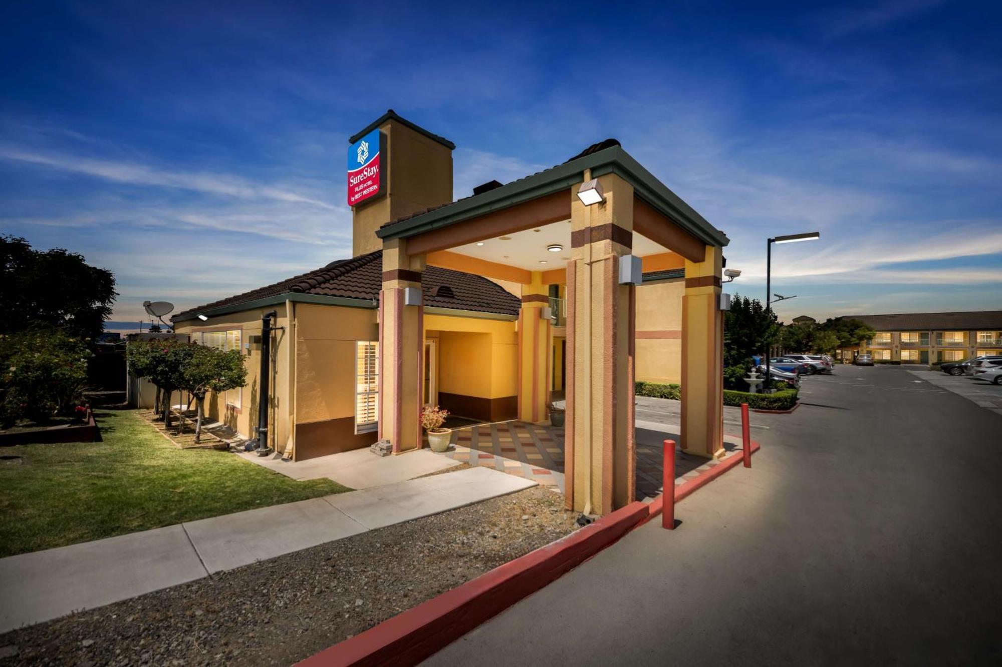 Surestayplus Hotel By Best Western San Jose Central City Exterior foto